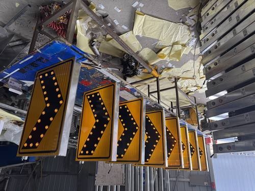 怀化太阳能交通标牌的核心部件是电池,电池多久